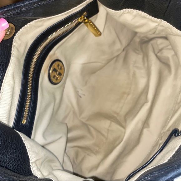 Tory Burch Amanda black pebbled leather double handles w shoulder strap hand bag - Picture 9 of 16